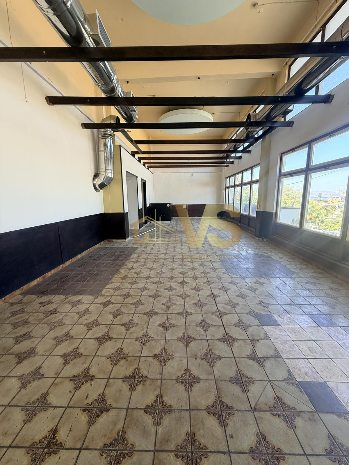 property-img